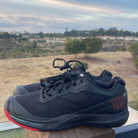 New WILSON Men`s Rush Pro 3.5 Pro Staff Tennis Shoes